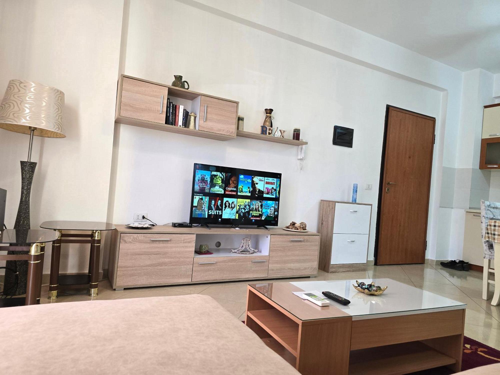 Modern , Quiet , Family Friendly & Fully Furnished Apartment Vlorë 외부 사진