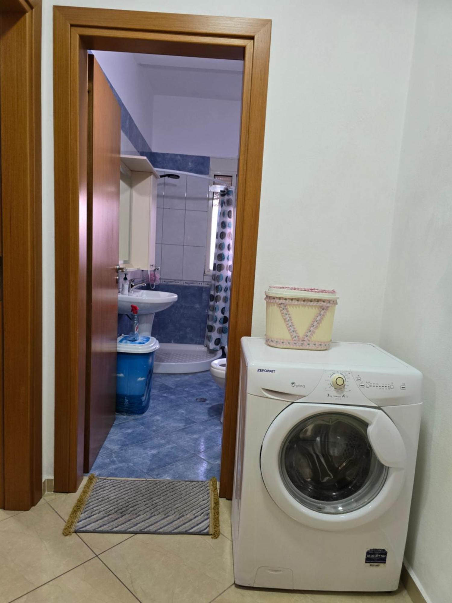 Modern , Quiet , Family Friendly & Fully Furnished Apartment Vlorë 외부 사진